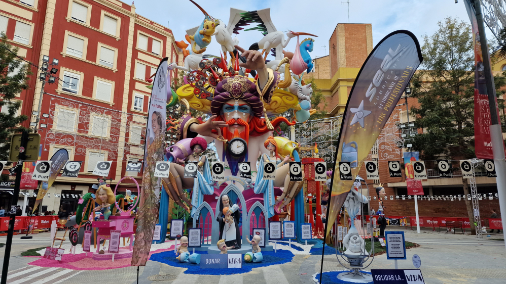 Falla Cuba Literato Azorn