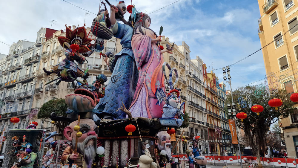 Falla Sueca Literato Azorn
