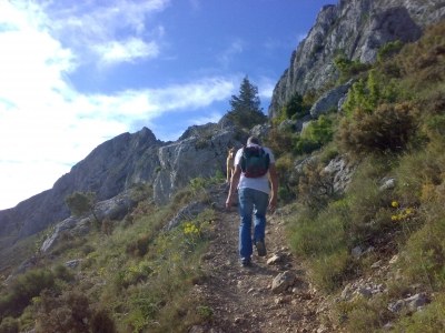 Senda sealizada y accesible