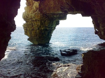 La Cova dels Arcs a Poble Nou de Benitatell